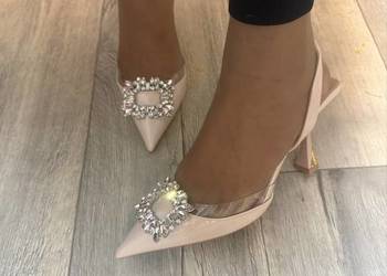 (40) Bogato zdobione czółenka wieczorowe z odkrytą Pięta, NOWE