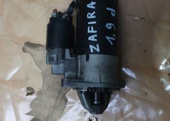 OPEL ZAFIRA B II 1.9 CDTI ROZRUSZNIK