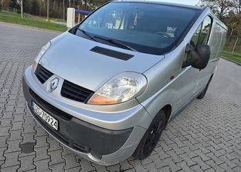 Renault trafic 2.5 dci lift opel vivaro klimatyzacja
