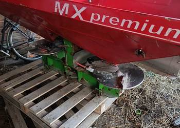 Rozsiewacz Unia mx 1600 nadstawka