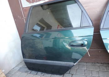 DRZWI LEWY TYŁ AVENSIS T22 6S3 KOMBI