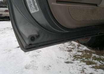 zdrowe drzwi toyota sienna mk1