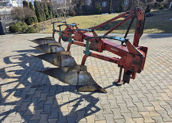 Pług 4 skibowy KVERNELAND K5 resor