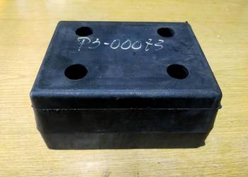 Odbojnik gumowy dojazdowy 160x125x75 cztery otwory faktura
