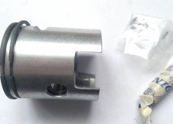 TŁOK ASSO WERKE POLINI 41,4 mm PIAGGIO VESPA CIAO 2040184