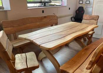 Meble ogrodowe z twardego drewna liściastego