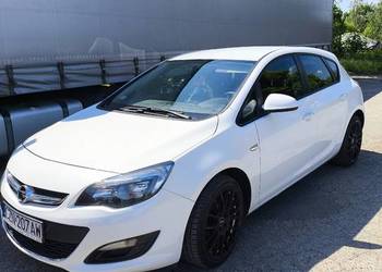Opel astra w gazie