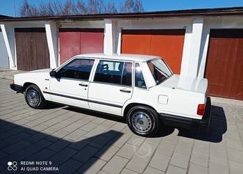 Piekny klasyk VOLVO 740