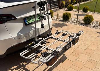 Uchylny bagażnik rowerowy MFT Multi-Cargo Family na 2,3 lub 4 rowery (80kg)