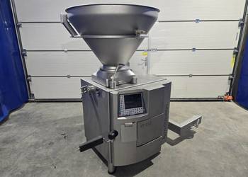 Nadziewarka próżniowa Handtmann VF 612 z załadunkiem