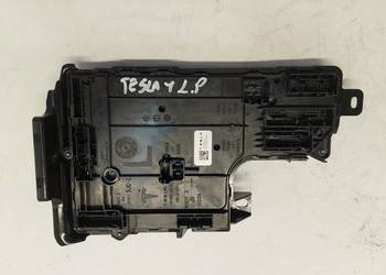 TESLA MODEL Y 2024r MODUŁ STEROWNIK KOMFORTU 1657648-02-A