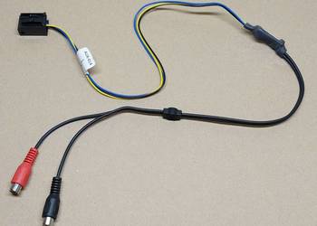 ZŁĄCZE AUX-RCA WTYK 12 PIN BMW