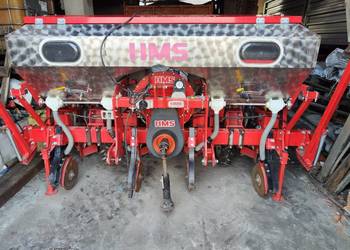 Siewnik punktowy do kukurydzy