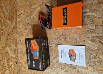 PROSTOWNIK MIKROPROCESOROWY 10AMP 12/24V