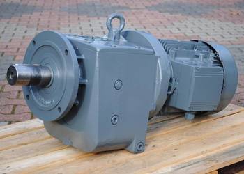 Motoreduktor kołnierzowy 11kw. 80obr./min. NORD SK62FVL-160M/4