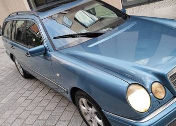 W210 E 420 T Unikat Xenon Pamięć Niebieski Środek