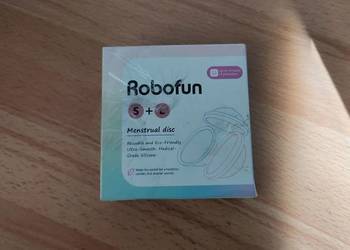 opakowanie zestawu wielorazowych dysków menstruacyjnych marki Robofun