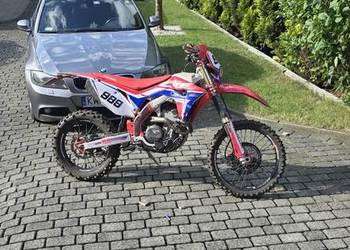 HONDA CRF 250 RED MOTO