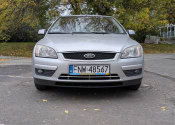 Ford Focus Mk2 1.6 Benzyna • Manual • Tempomat • Komplet opon zimowych
