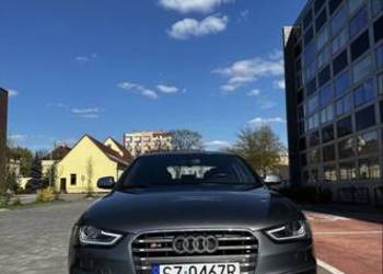 AUDI S4 Limousine