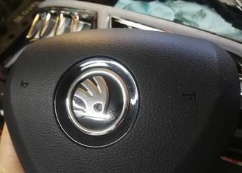 Zaślepka poduszki kierownicy skoda superb III