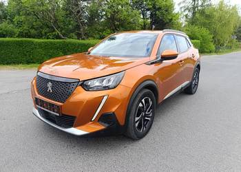 Peugeot 2008 1.2 Benz 2020r Allure