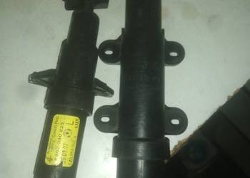 Spryskiwacz Prawy Lewy octavia II Superb Skoda części Sprysk Spryskiwacz Prawy Lewy octavia II Superb Skoda części Sprysk