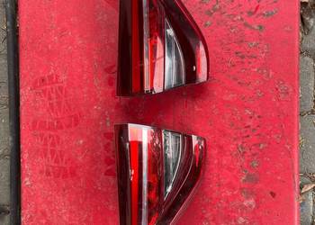 Lampy tył klapa  clio V