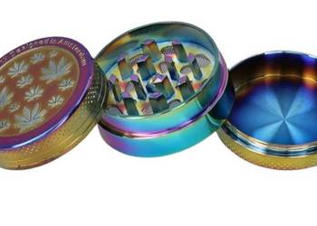 Młynek do Tytoniu Ziół Suszu CBD Grinder Tęczowy z Listkami Marihuany
