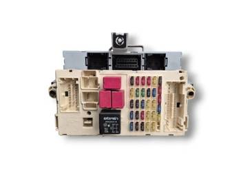 MODUŁ BSI SKRZYNKA BEZPIECZNIKÓW FIAT STILO 2.4 46797610