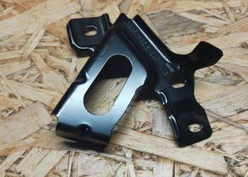 Mocowanie Wspornik Błotnika Lewy Przód Opel Astra K 913412038