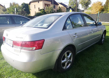 Hyundai Sonata NF 2.4 162KM Benzyna