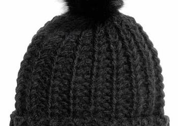 czarna wełniana czapka z pomponem h&m 80% wełna