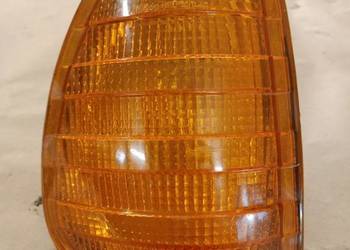 Kierunkowskaz prawy przód Mercedes W 123