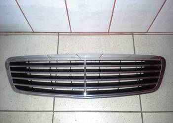 Atrapa chłodnicy grill Mercedes w220 przed liftem 2208800383