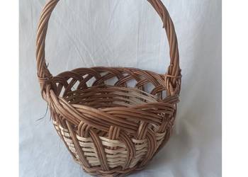 Koszyk pleciony okrągły z rączką wysokość = 25 cm średnica 19 cm