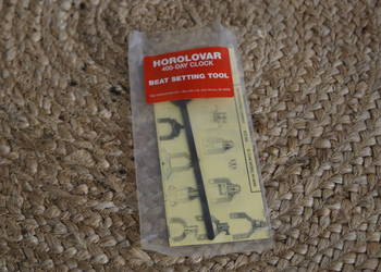 Horolovar clock beat setting tool