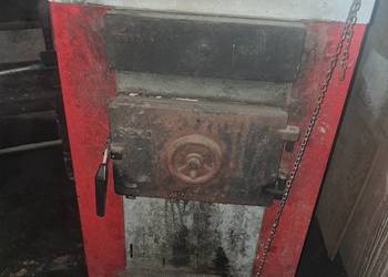 Piec na drewno i bolier stanie dobrym