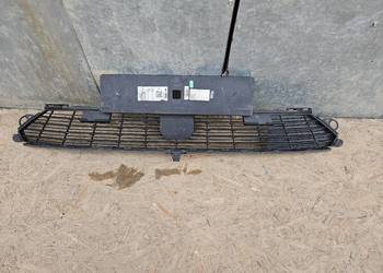 CITROEN DS7 KRATKA ŚRODKOWA ZDERZAKA PRZÓD 9834470080