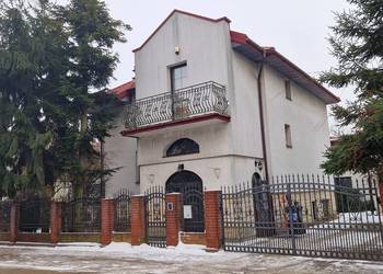 NIeruchomość zabudowana 2055m2 + budynki 1039m2