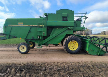 Kombajn zbożowy JOHN DEERE 942 + Heder 305 cm