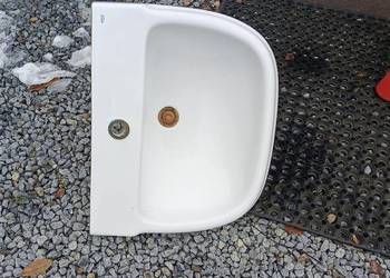 Umywalka lazienkowa Roca plus bateria