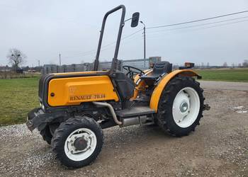 Renault 70.14 4x4 105cm szerokości Ciągnik sadownoiczy Stan bardzo dobry
