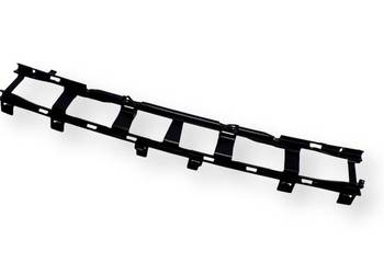 MERCEDES C-KLASA W205 Wspornik slizg zderzaka centralny tyl