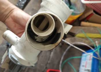 Pompa pralki AEG l60610