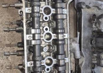 głowica  kpl z wałkami cbr 600 pc37