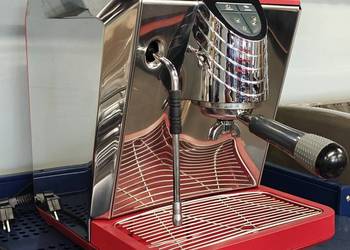 Ekspres Nuova Simonelli Oscar II Czerwony