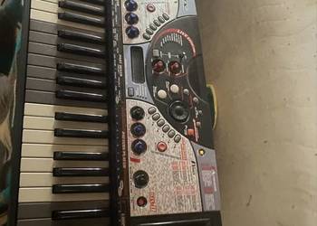 Sprzedam syntezator