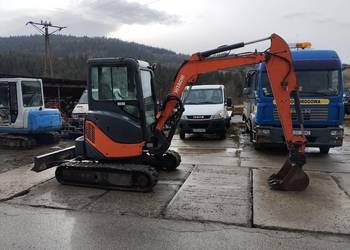 minikoparka hitachi ZX 38 2012 rok kubota jcb cat bobcat