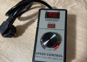Regulator obrotów silnika mocy napięcia w obudowie z gniazdkiem 2400W 230V